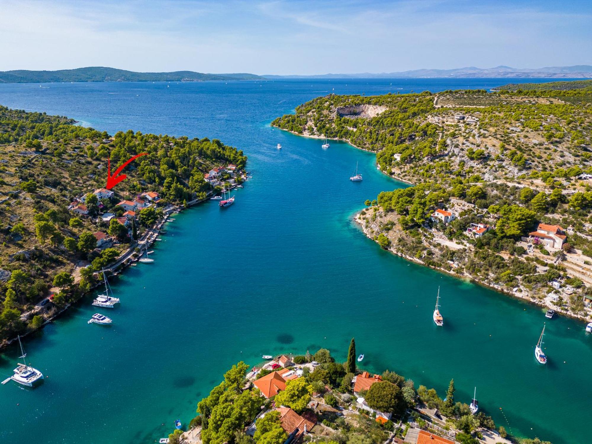 Vila Tudor Bobovisca Екстер'єр фото