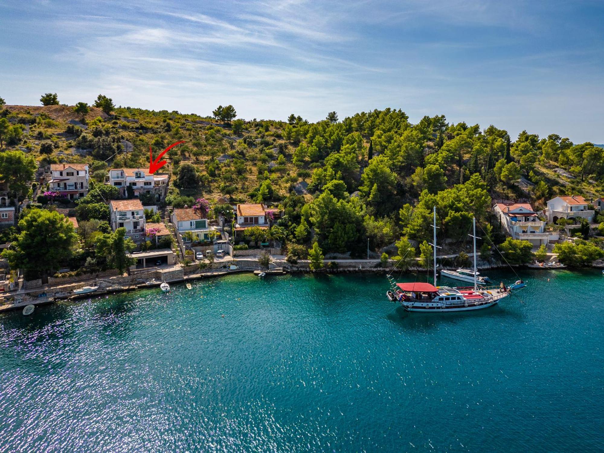 Vila Tudor Bobovisca Екстер'єр фото