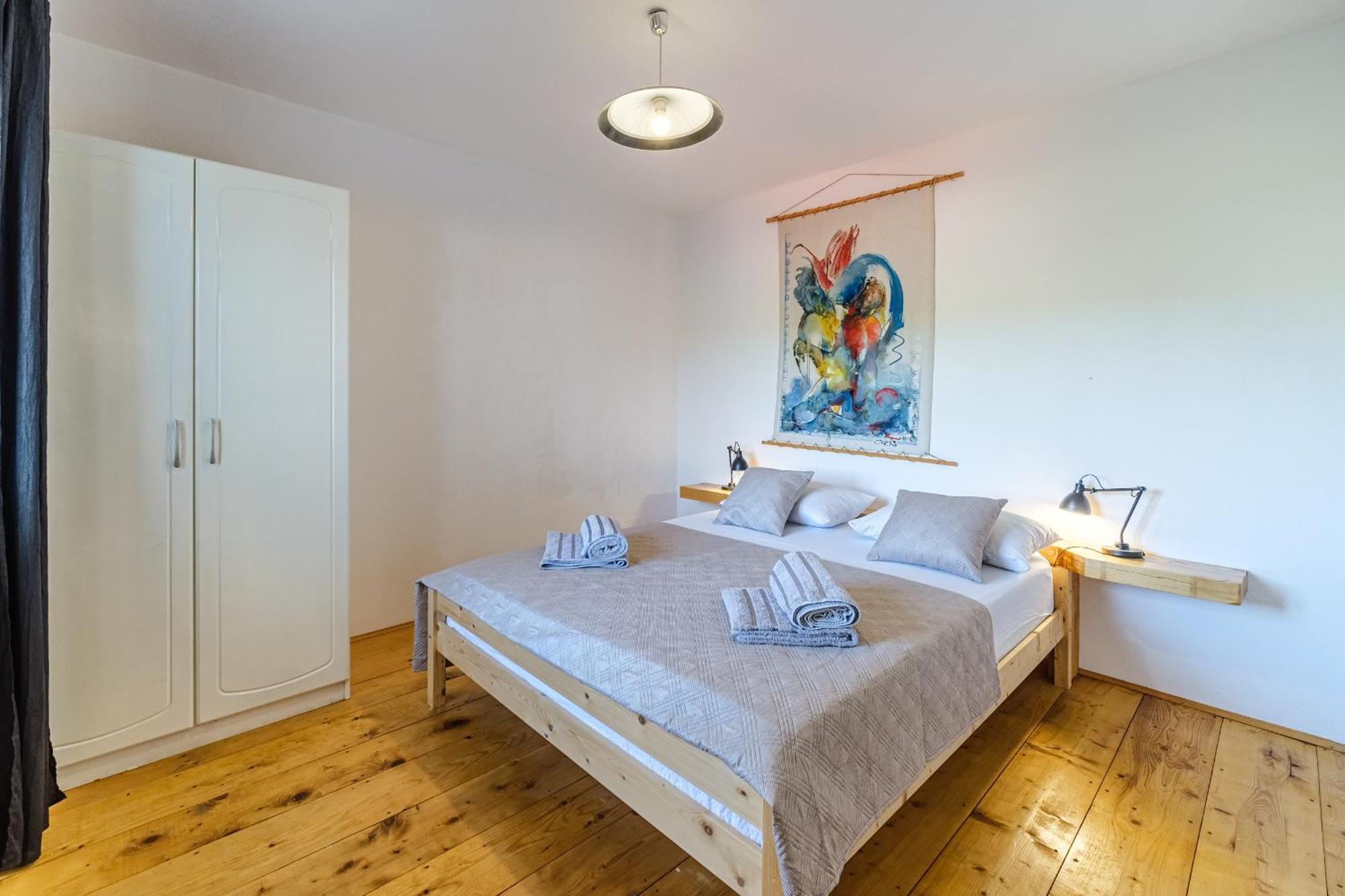 Vila Tudor Bobovisca Екстер'єр фото