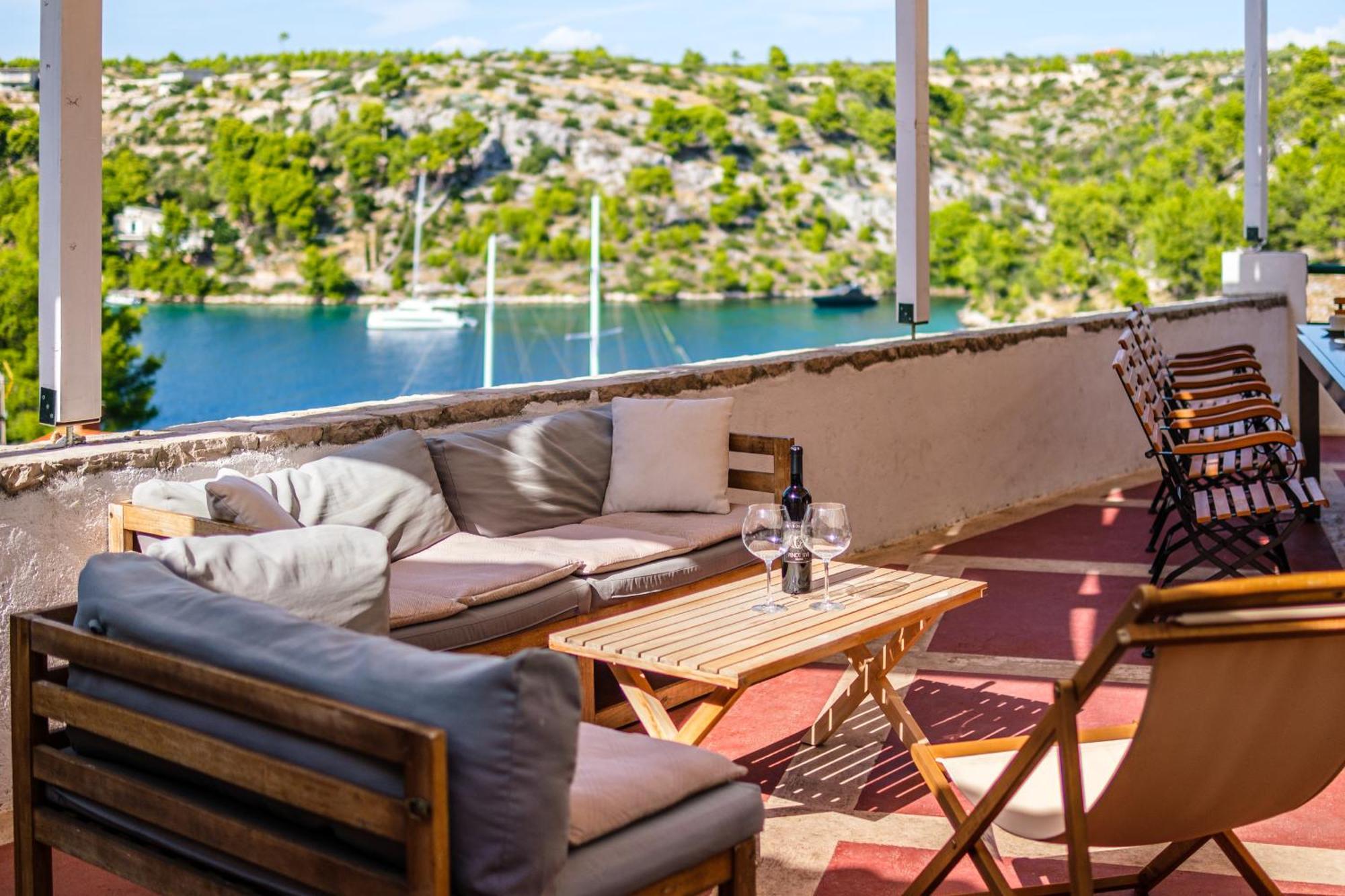 Vila Tudor Bobovisca Екстер'єр фото